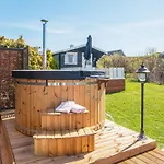 Hébergement de vacances 4 Star Holiday Home In Knebel Skødshoved Strand