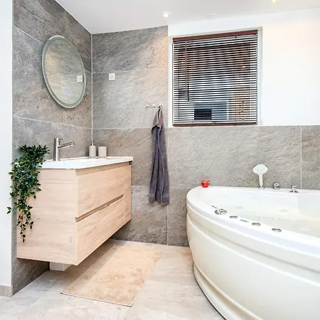 Hébergement de vacances 7 Person In Knebel-by Traum