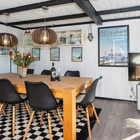 4 Star Holiday Home In Knebel *