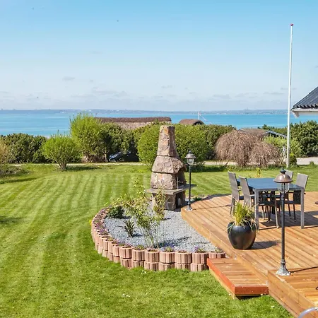 4 Star Holiday Home In Knebel 펜션 *