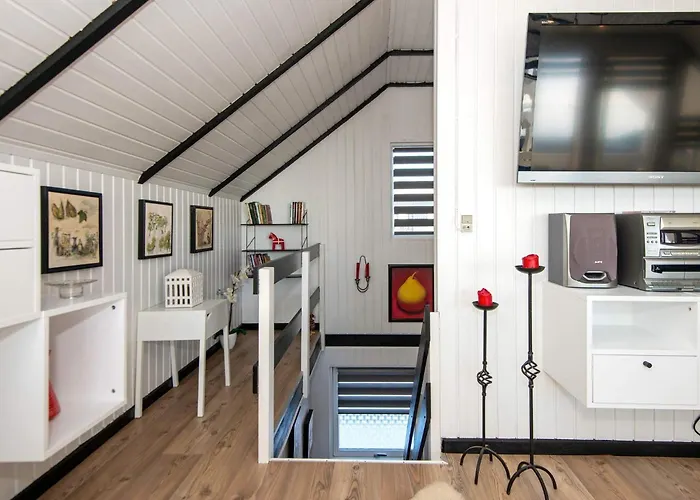 7 Person In Knebel-by Traum * Skødshoved Strand